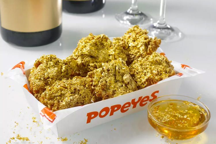 Menu chicken wings berlapis emas 24 karat dari Popeyes