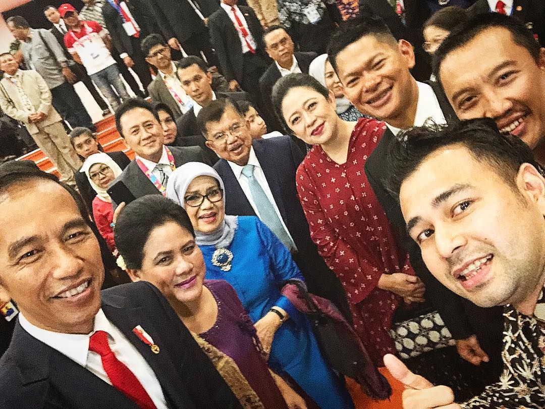 Bertemu Di Asian Para Games 2018 Presiden Jokowi Ngaku Suka Nonton Raffi Ahmad