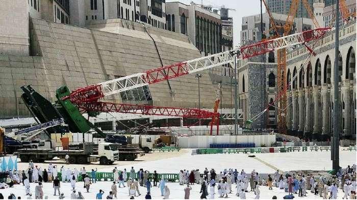 Crane di Arab Saudi yang jatuh pada 2015 lalu