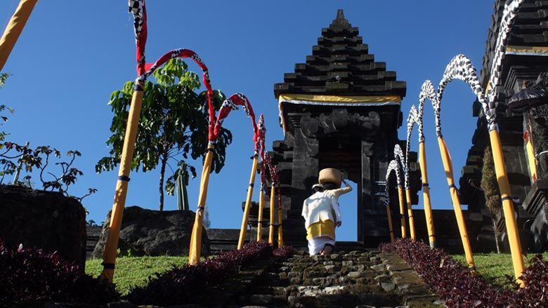 pura terbesar kedua di Indonesia