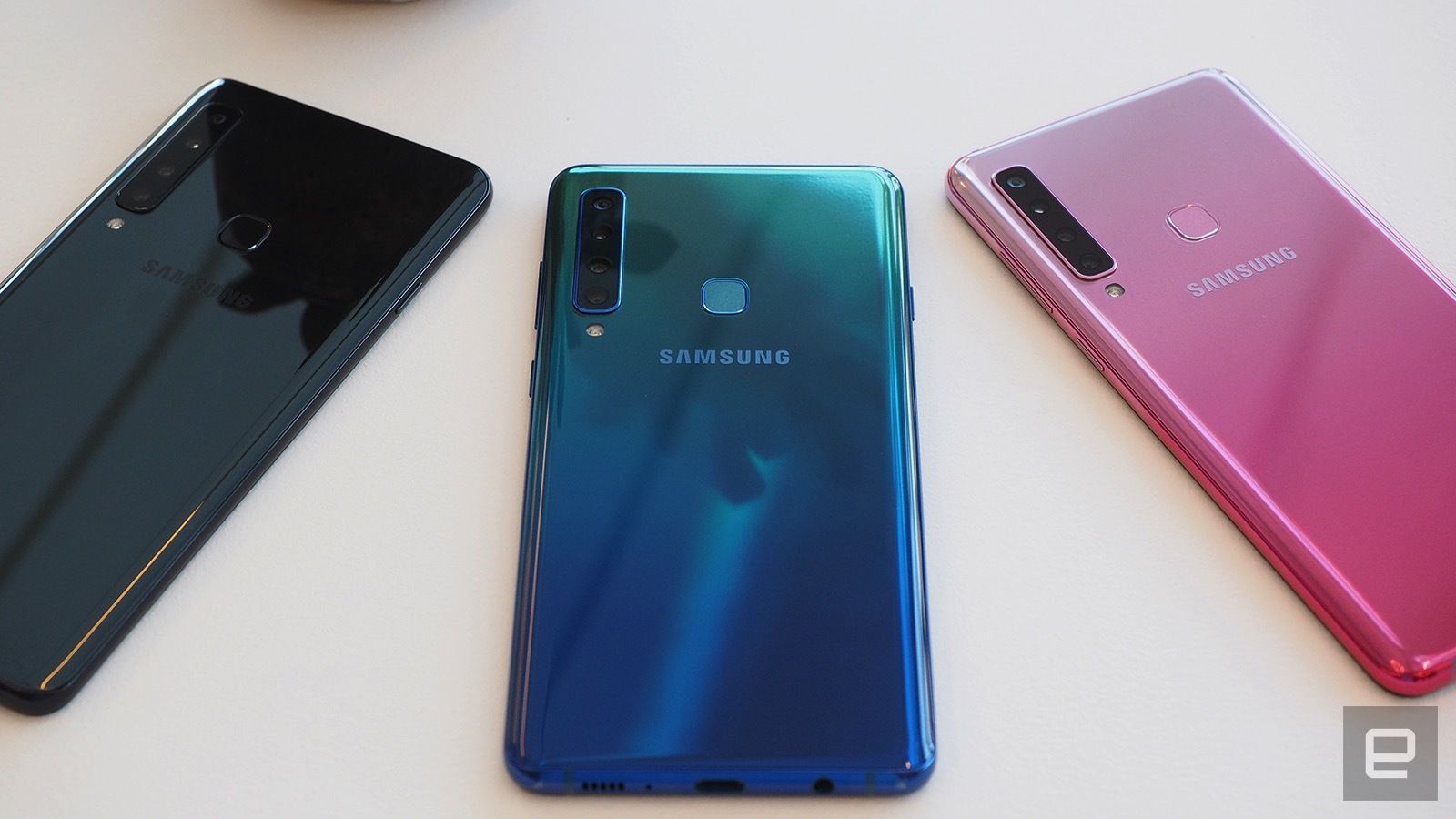 3 pilihan warna Samsung Galaxy A9
