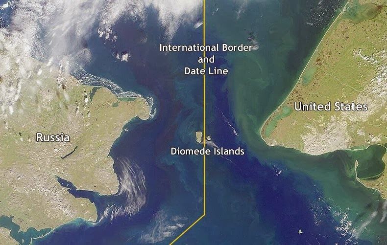 Kepulauan Diomede menjadi batas negara antara Amerika Serikat dan Rusia. 