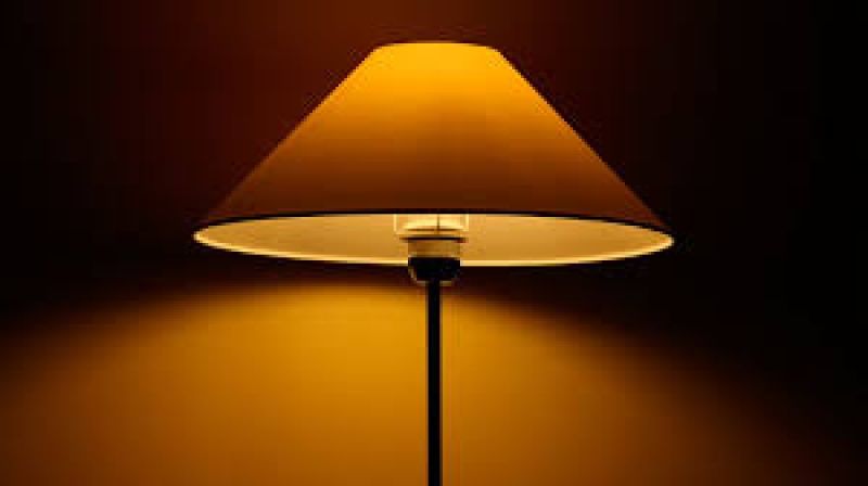 5 Kelebihan Lampu LED di Banding Lampu Pijar, Tak Hanya Hemat Listrik -  Semua Halaman - iDEA