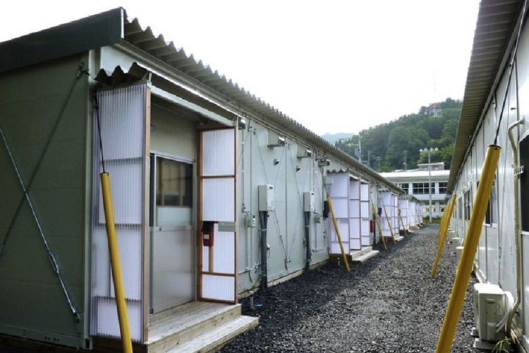 Kasetsu, rumah sementara bagi korban bencana di Jepang. 