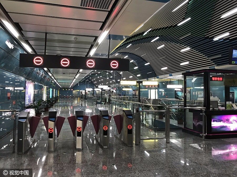 Tiongkok Bangun Stasiun di Daerah 'Antah Berantah' dengan Tampilan Luar Menyeramkan, Isinya Kontras Banget!