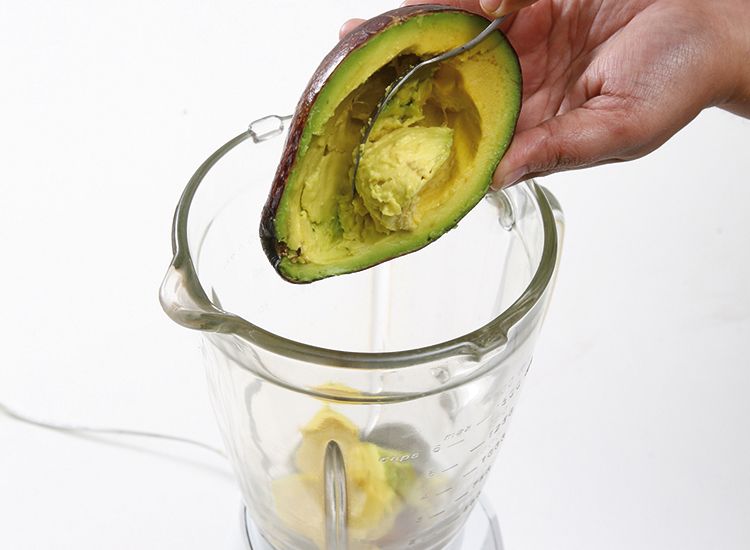 Catat Baik Baik Hal Sepele Ini Jadi Penyebab Jus Avokad Pahit Semua Halaman Sajian Sedap