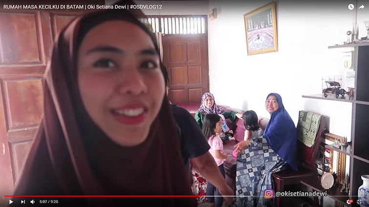 Rumah masa kecil Ria Ricis dan Oki Setiana Dewi