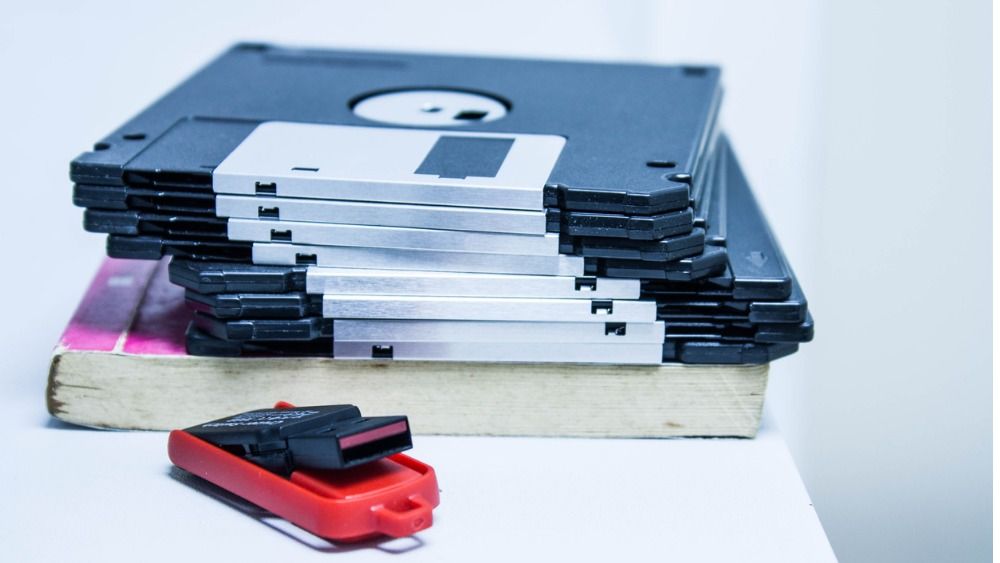 Inilah Deretan Media Simpan Yang Tak Pernah Mencapai Popularitas Info Komputer