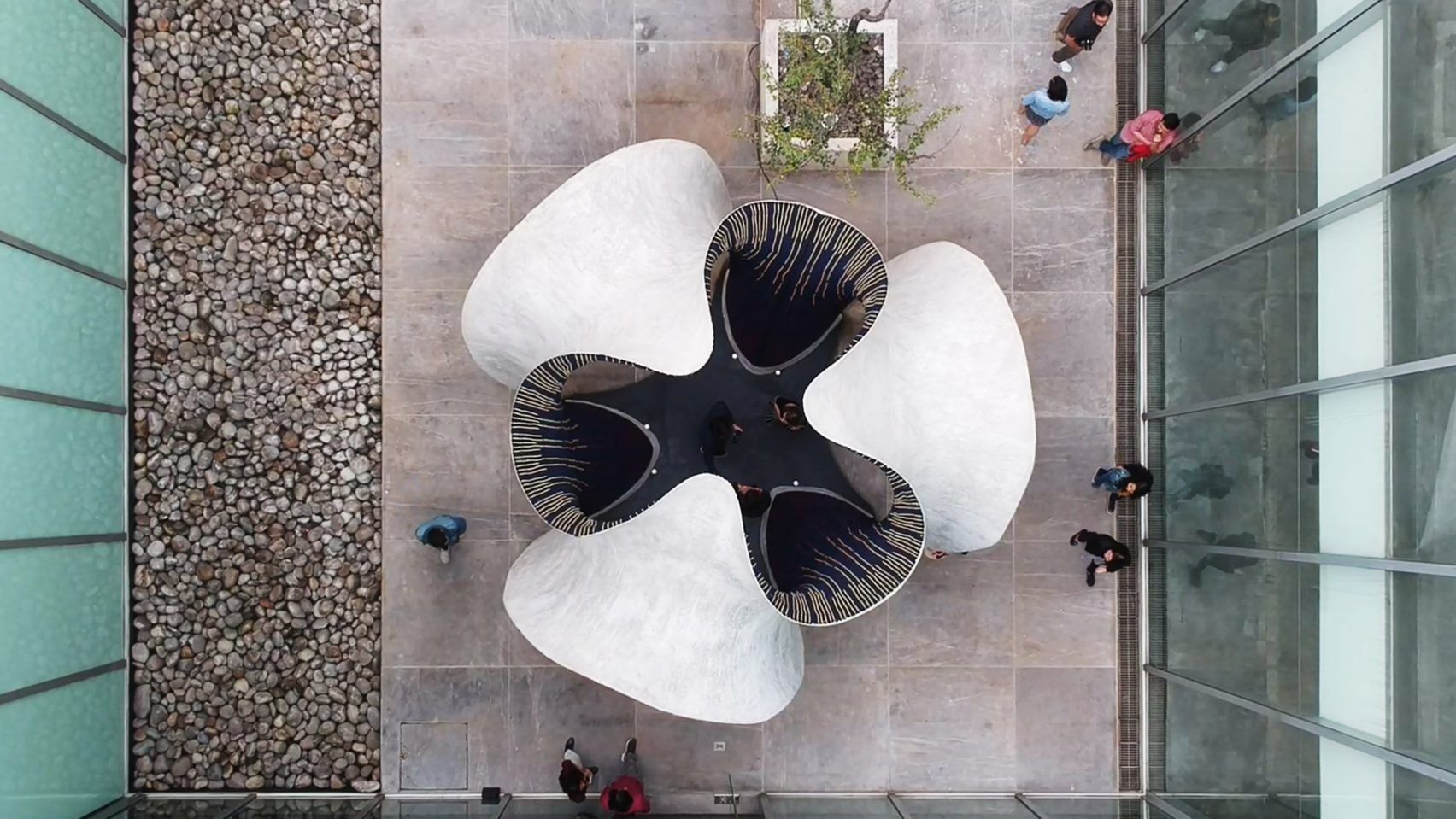 Kolaborasi Zaha Hadid Architects dan ETH Zurich Ciptakan Paviliun dengan 3D-knitted formwork 