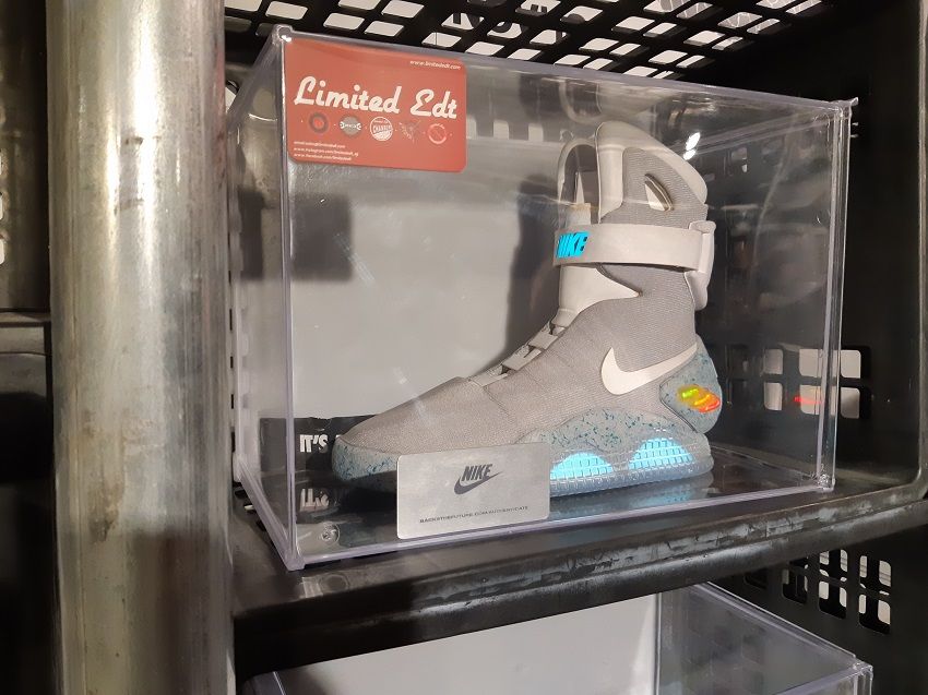 Nike Air Mag