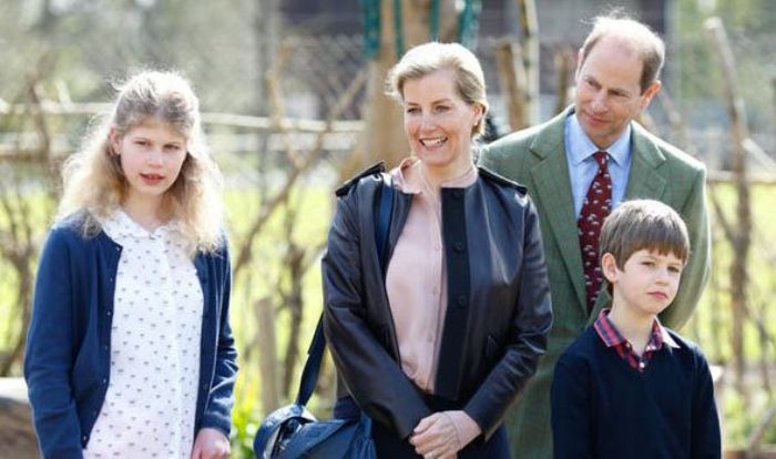 Dari Yang Tertua Hingga Paling Muda Inilah Deretan Cucu Dan Buyut Ratu Elizabeth Ii Semua Halaman Grid Id