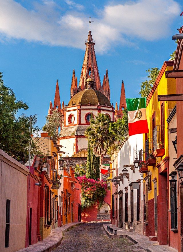 Sebuah jalan yang keren di Mexico