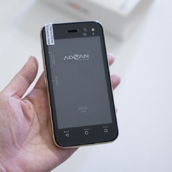 Advan Vandroid S4Z