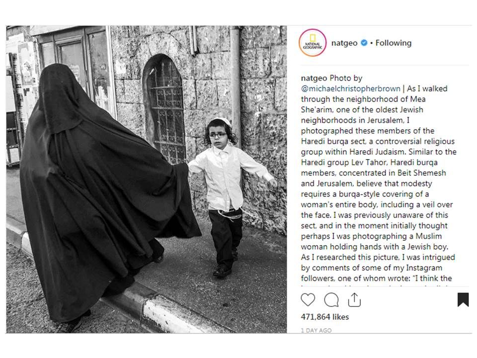 Wanita Yahudi Mengenakan Burka