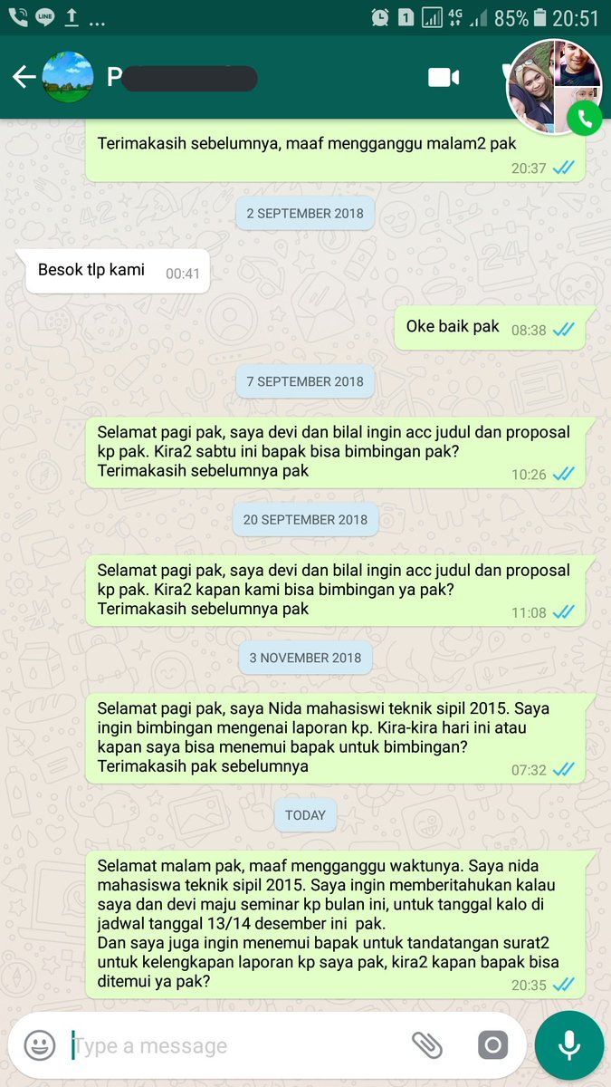 Chat mahasiswa dengan dosen