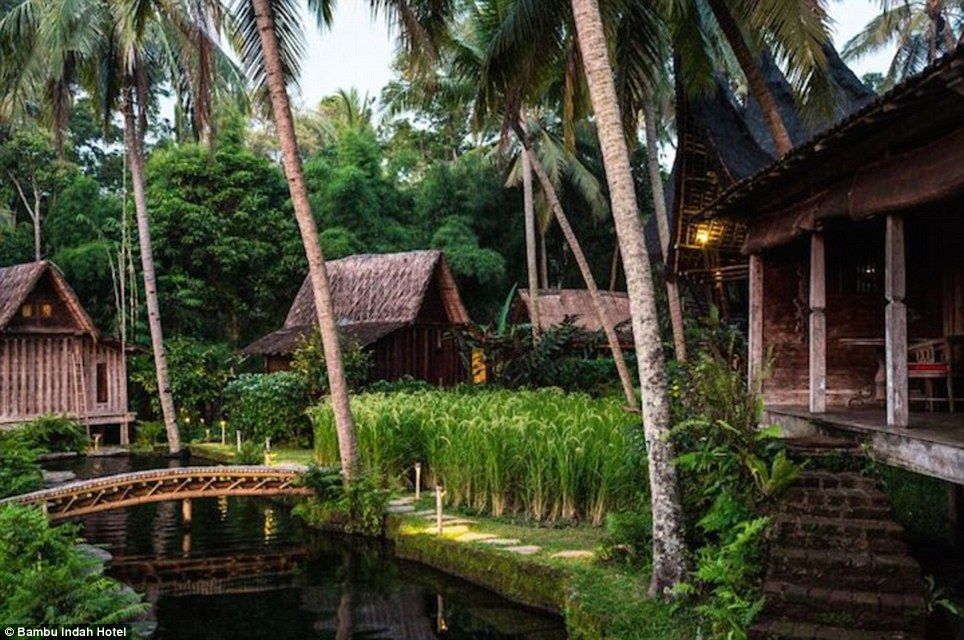 Pemandangan alam pedesaan yang ada di Hotel Bali Indah