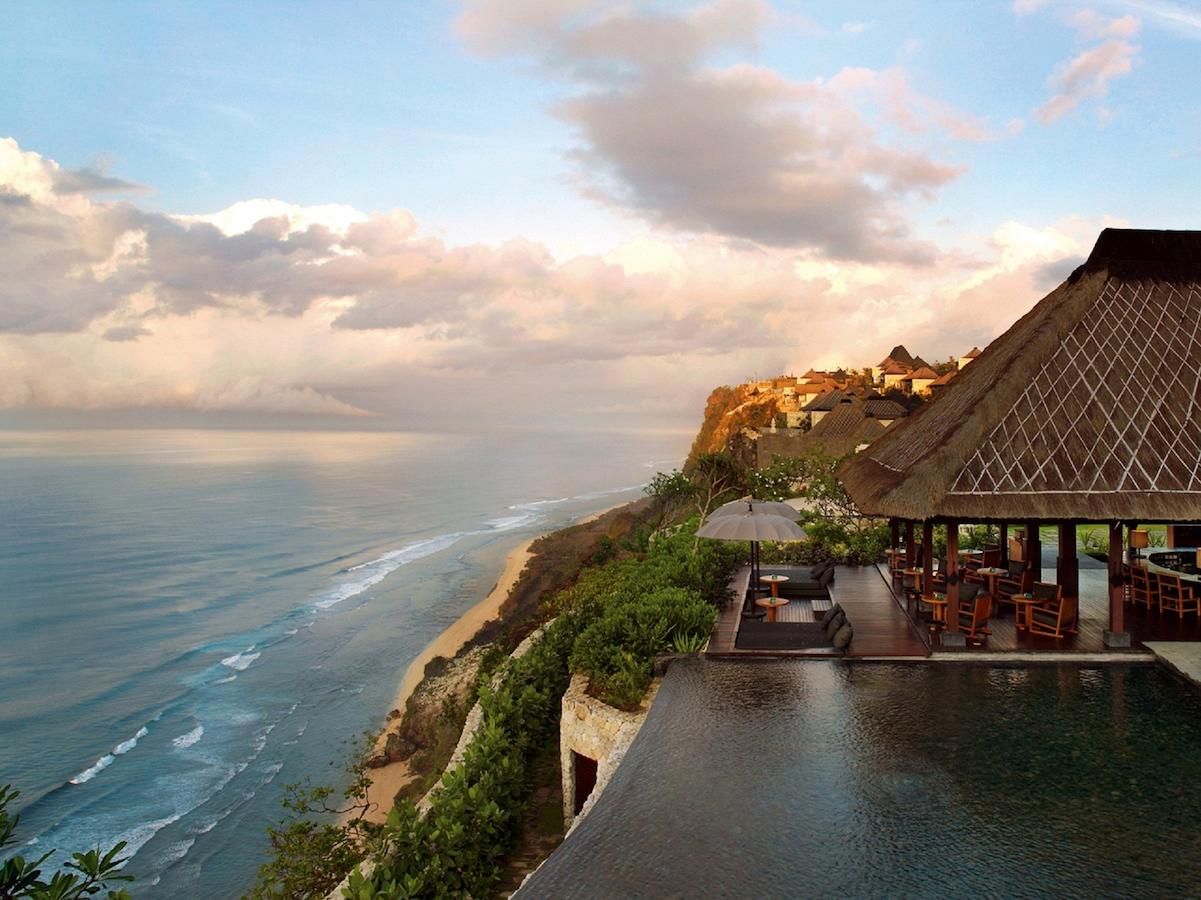 Hotel milik Dita Soedarjo - Bulgari Resort Bali  