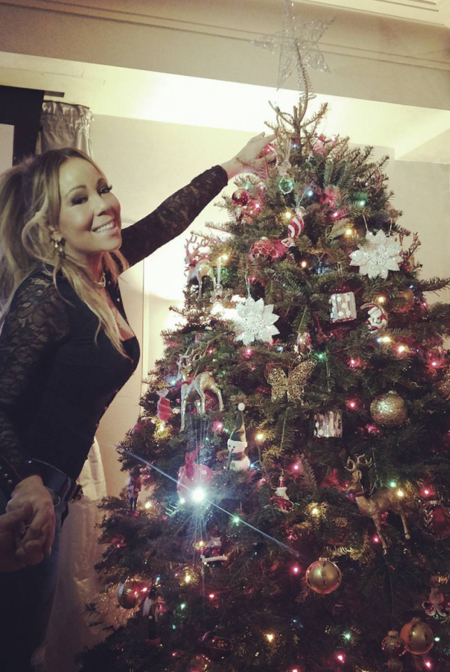 Dekorasi Natal di rumah Mariah Carey