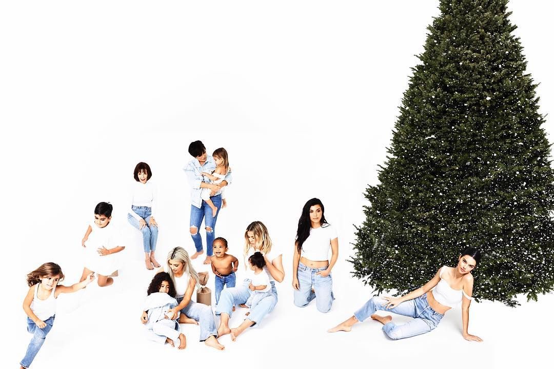 Dekorasi Natal Keluarga Kardashian