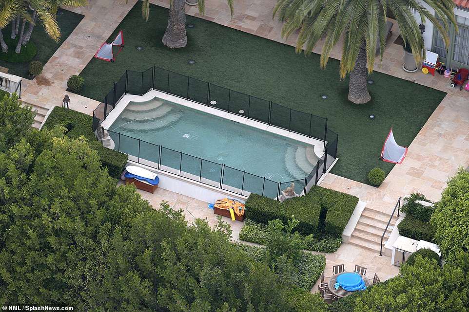 Rumah keluarga Beckham di Beverly Hills