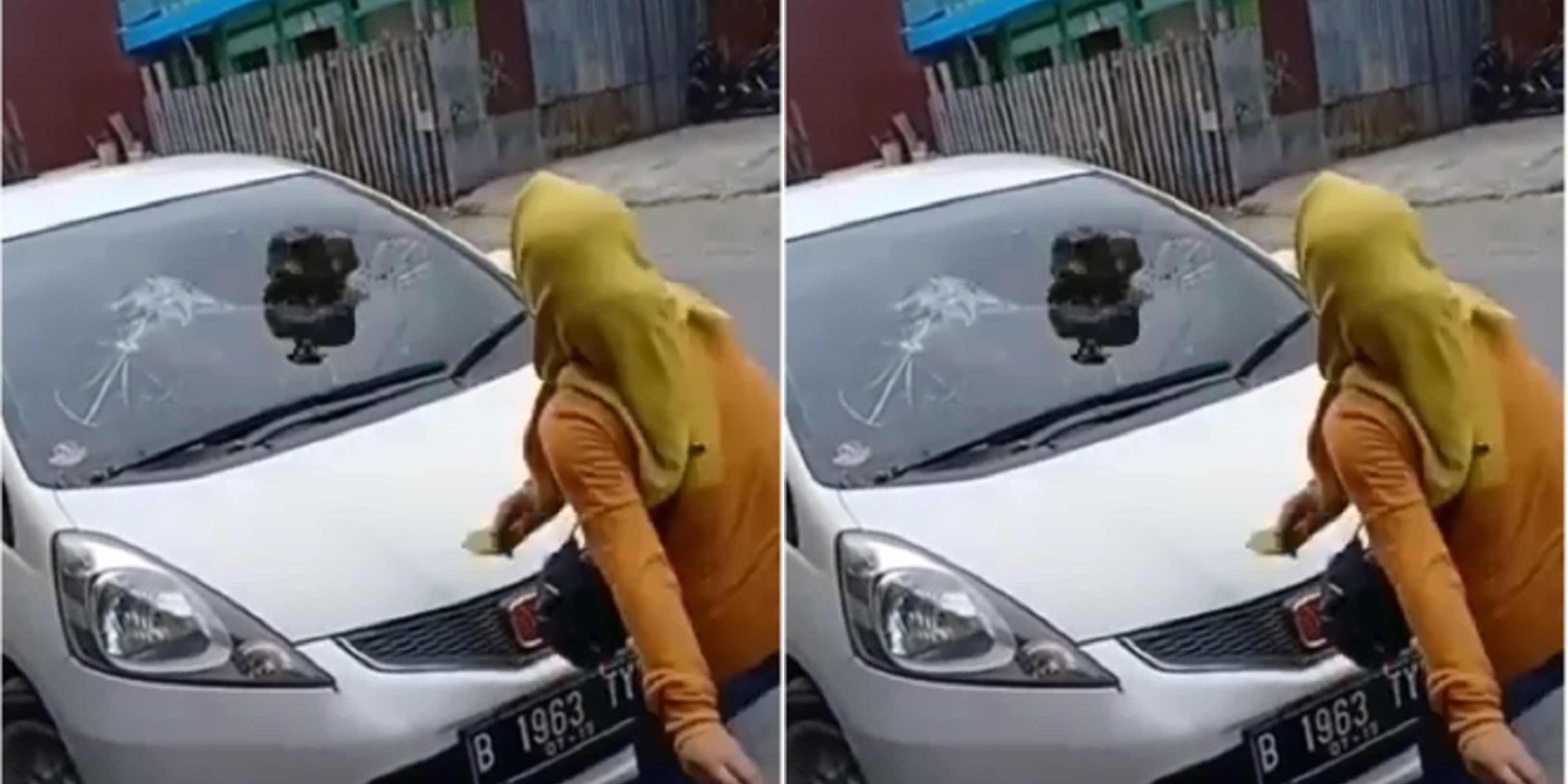 Dilempar Batu Hingga Ditaburi Bubuk Cabe, Ini 3 Video Pelakor Dipermalukan di Hadapan Umum