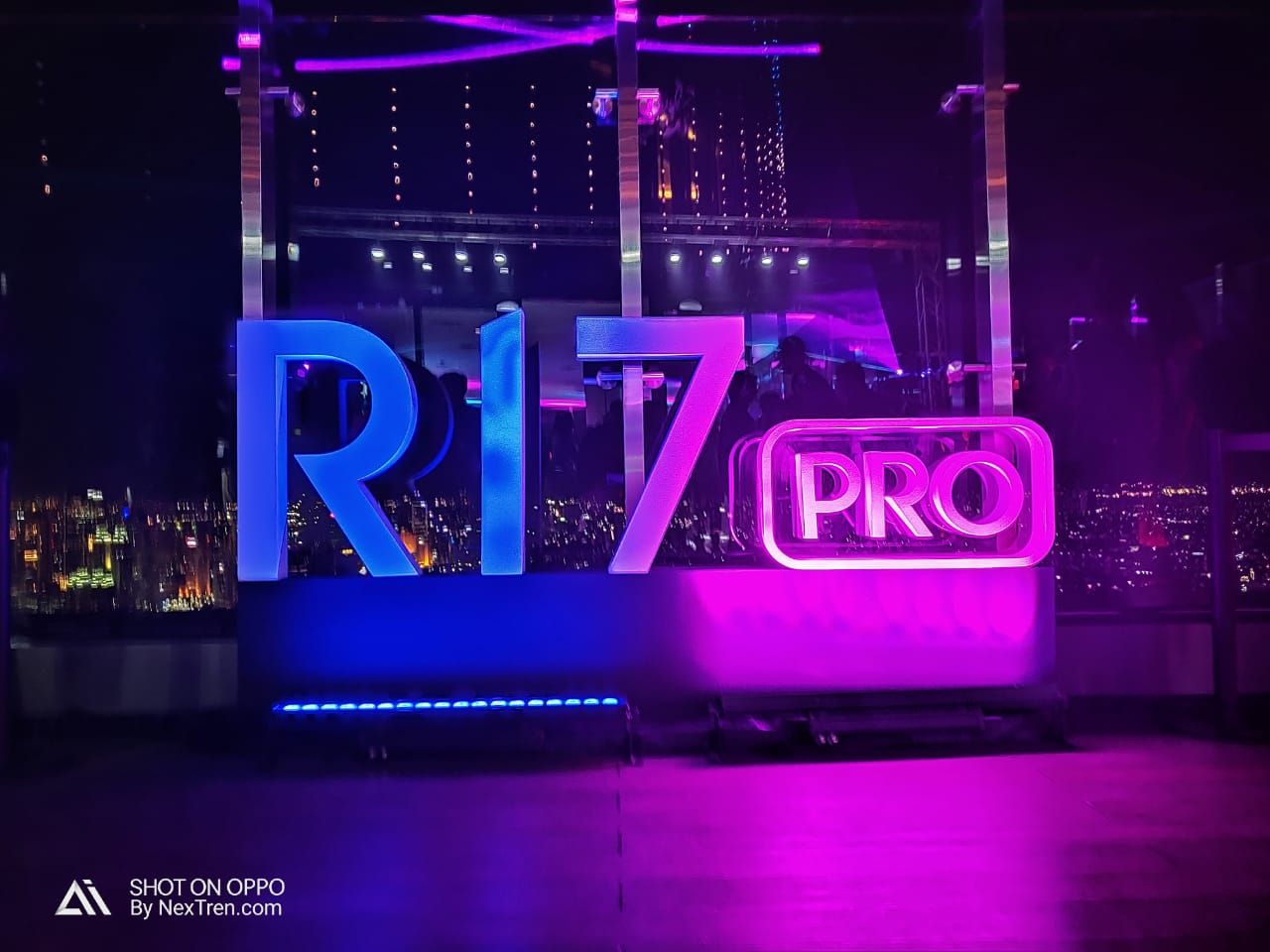 Hasil Foto Night Mode di OPPO R17 Pro