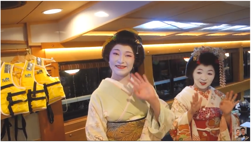 Intip Interior Kapal Pesiar Bertarif Rp 40 Juta yang Disewa Raffi Ahmad untuk Dinner di Jepang