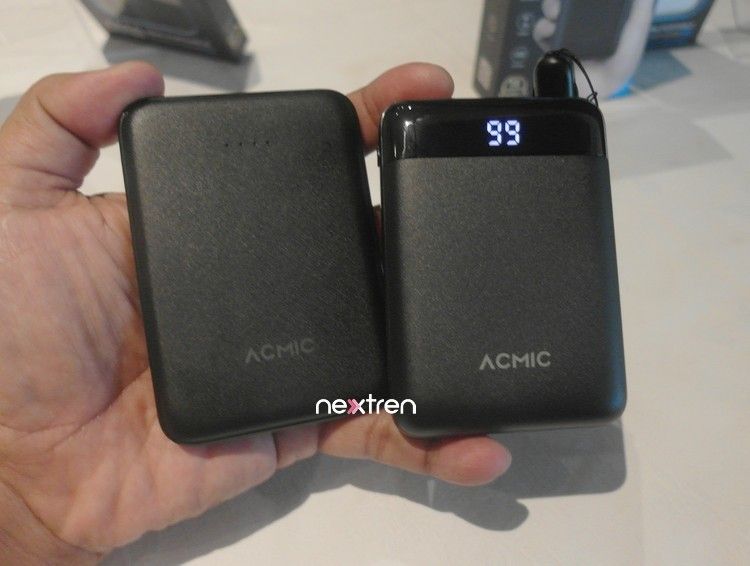 Powerbank ACMIC 5000 dan 10000mAh warna hitam