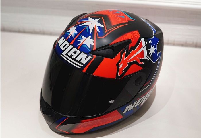 Cuma Diproduksi 200 Unit, Helm Motif 