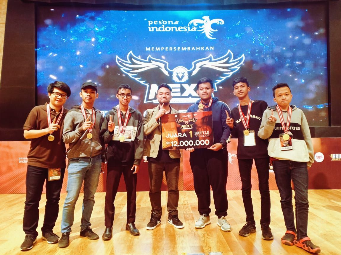 Tim HOPE berhasil mendapatkan juara pertama kategori SMA di Turnamen N.E.X.T 2019