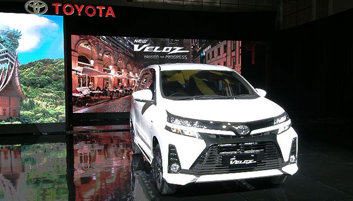 Toyota New Veloz punya pilihan 1.300cc dan 1.500 cc.