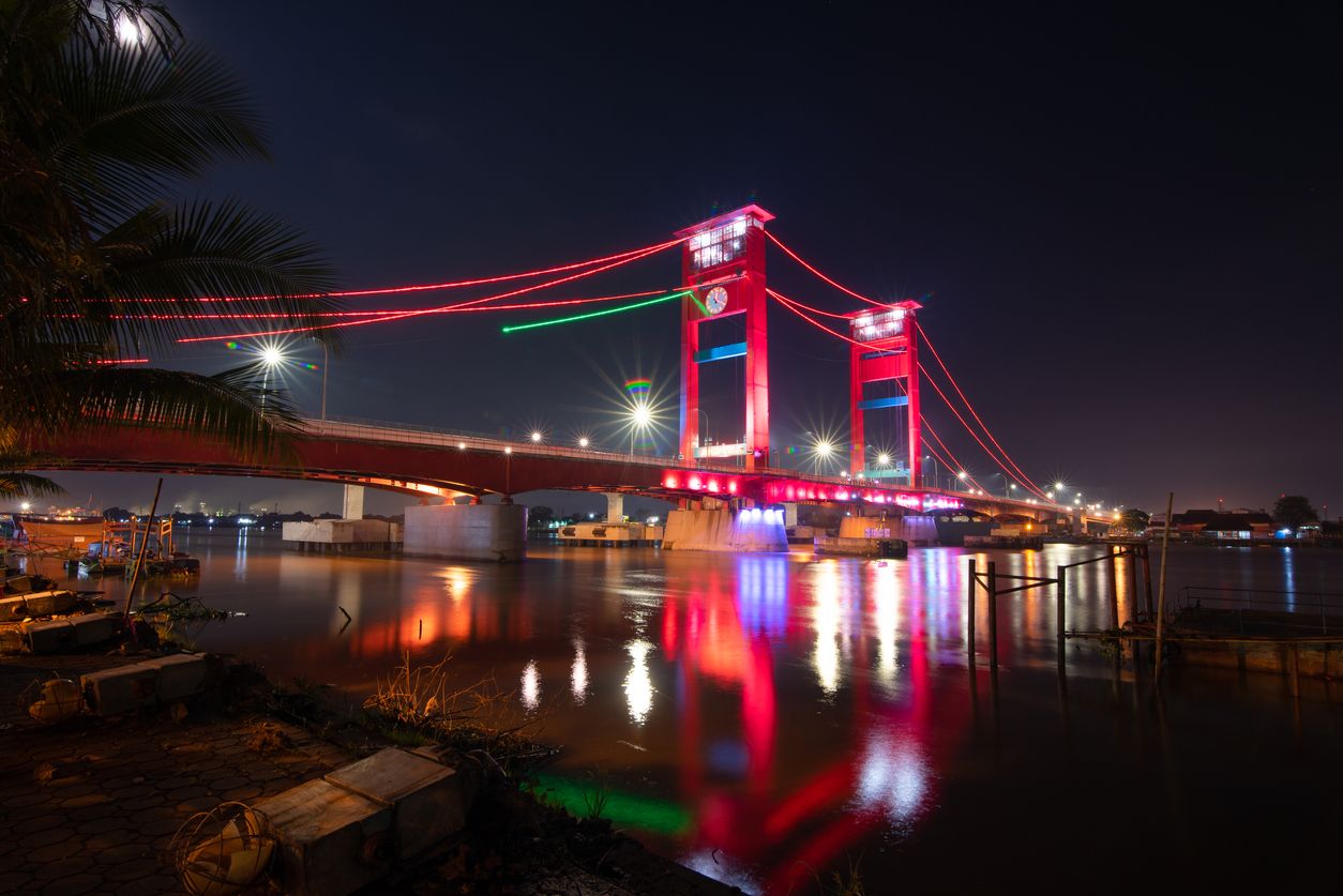 Jembatan Ampera