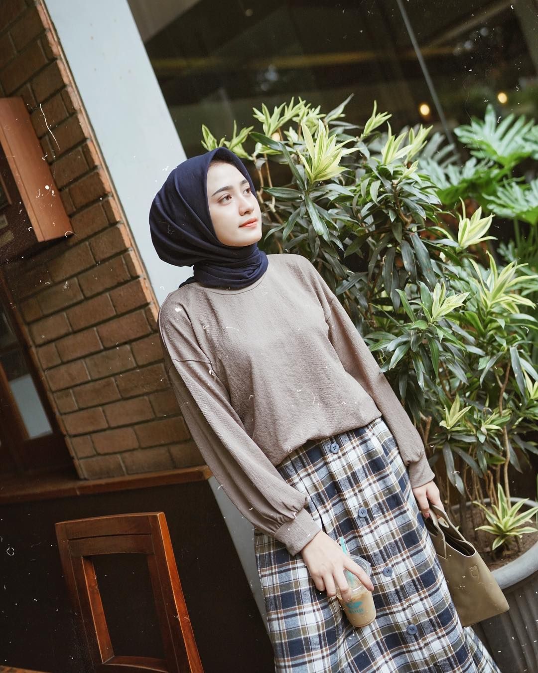 Motif Plaid ala Selebgram Hijab 