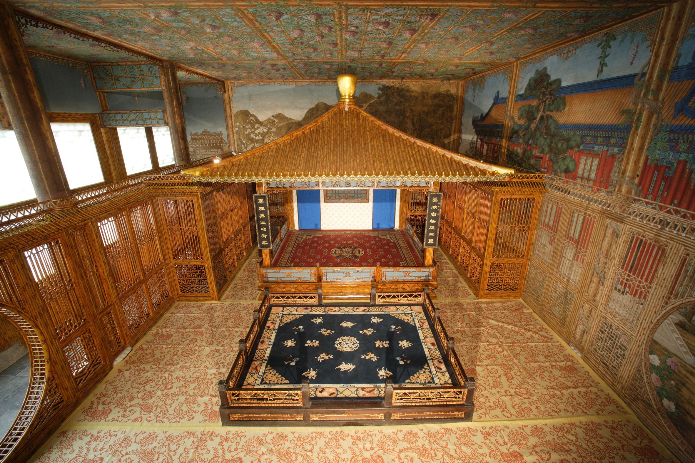 Qianlong Garden Interpretation Center 