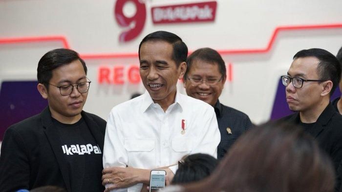 Jokowi saat menghadiri acara ulang tahun Bukalapak