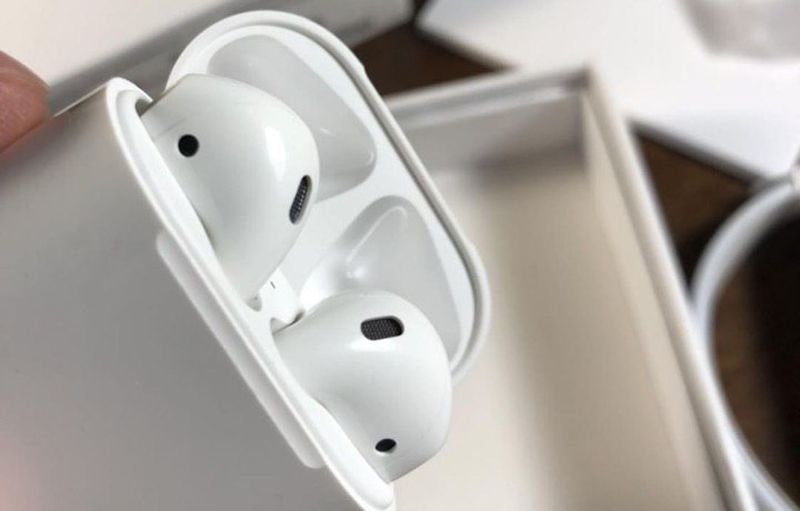 AirPods palsu alias tiruan, tidak ada keterangan Serial Number