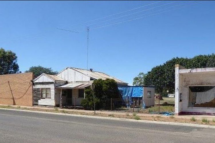 Beginilah situasi di salah satu sudut kota Watchem, Australia yang dijual dengan harga Rp 692 juta.(Daily Mail/North West Real Estate)