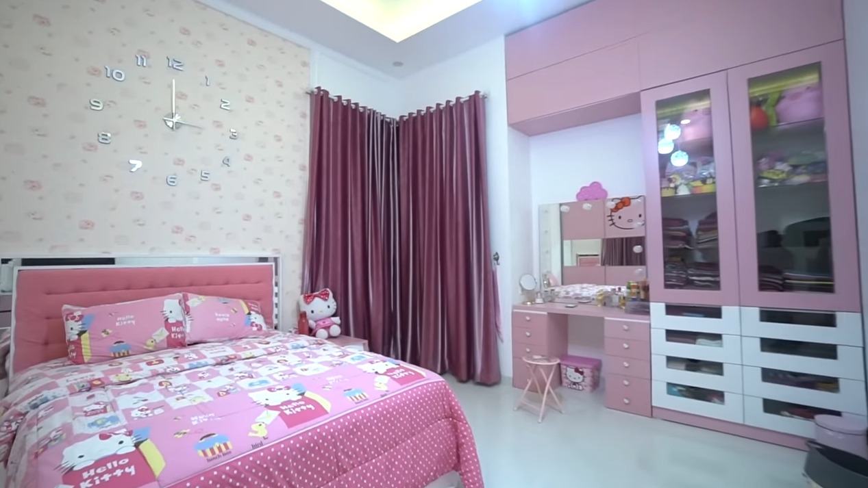 kamar tidur Ria Ricis