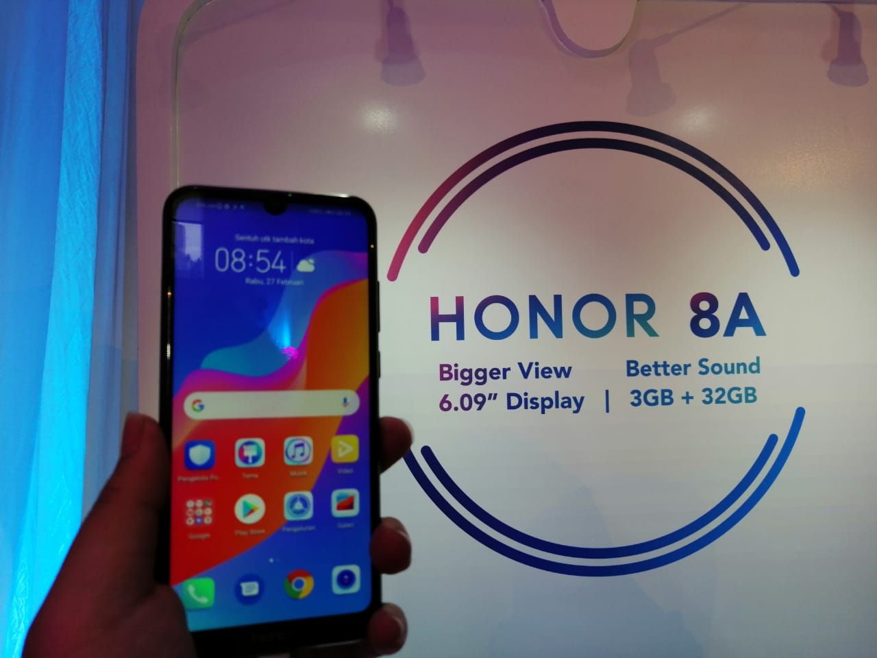 Honor 8A
