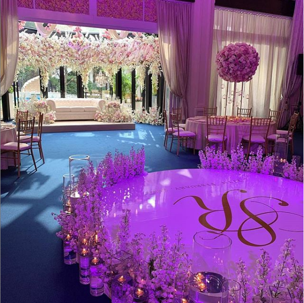 Setelah Dinner Mewah Senilai 694 Juta Terekspos Akhirnya Syahrini Dan Reino Barack Go Public Dengan Berbalut Kimono Semua Halaman Sajian Sedap