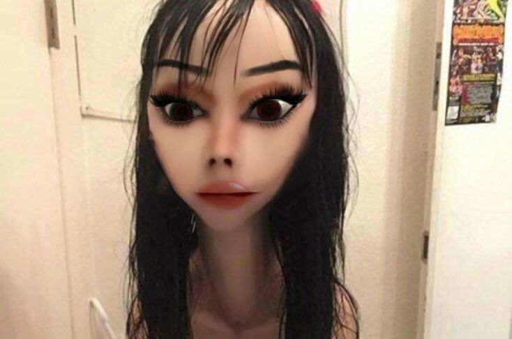 Editan Momo Challenge