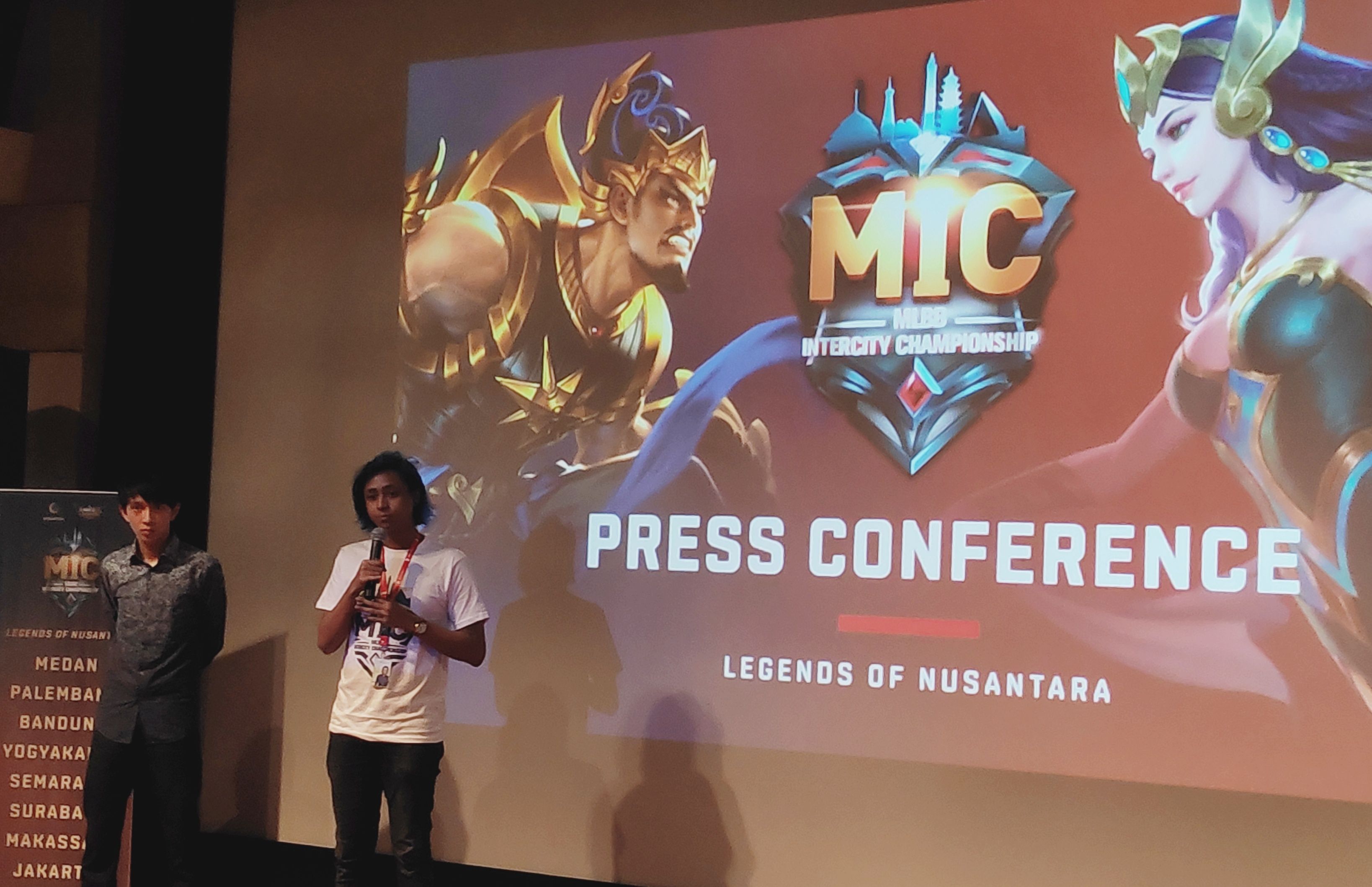 Lius Andre dan Irliansyah Wijanarko saat konferensi pers MIC