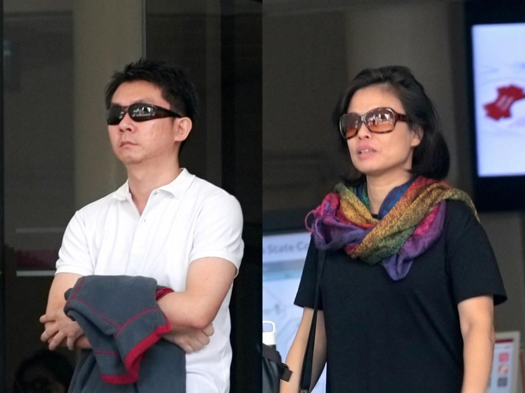 Tay Wee Kiat (kiri) dan istrinya Chia Yun Ling (kanan).