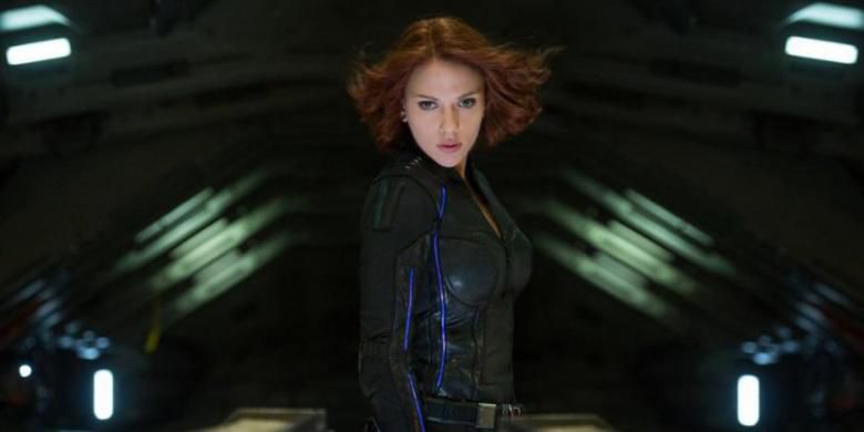 Scarlett Johansson beraksi sebagai Black Widow dalam Avengers Age of Ultron (2015)