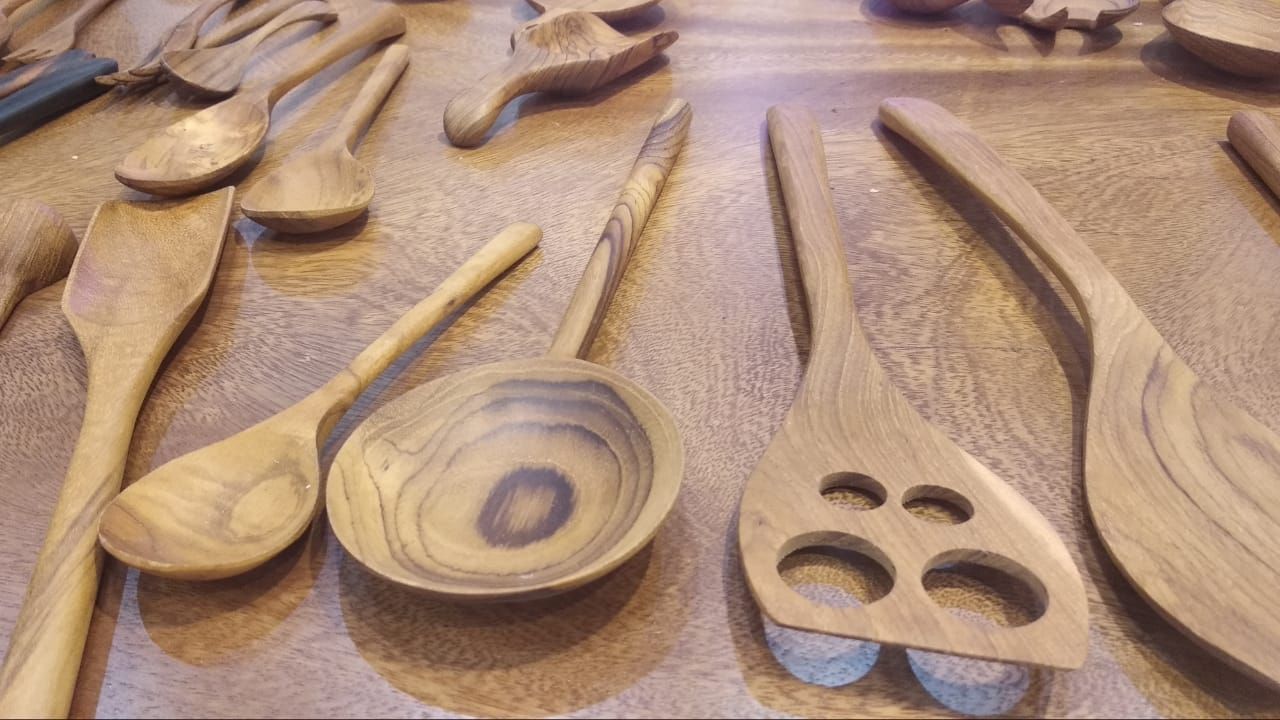 Kitchenware dari kayu