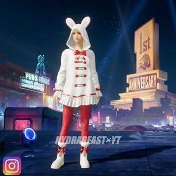 Tampilan Depan skin Lucky Rabbit Set di PUBG Mobile Season 6