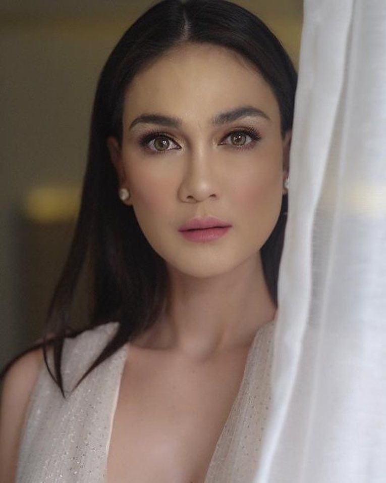 Penampilan Luna Maya Saat Ini