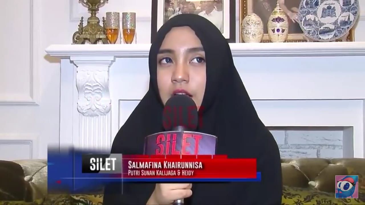viral video salmafina mabuk, simak lika-liku kehidupan dan huniannya, mulai dari cerai hingga lepas hijab