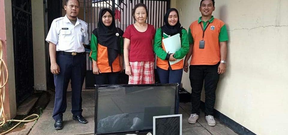 Penjemputan Sampah E-Waste Ke Warga