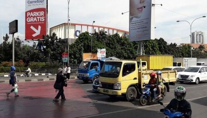 Lampu merah Samsat Kircon bikin kesal pengguna jalan